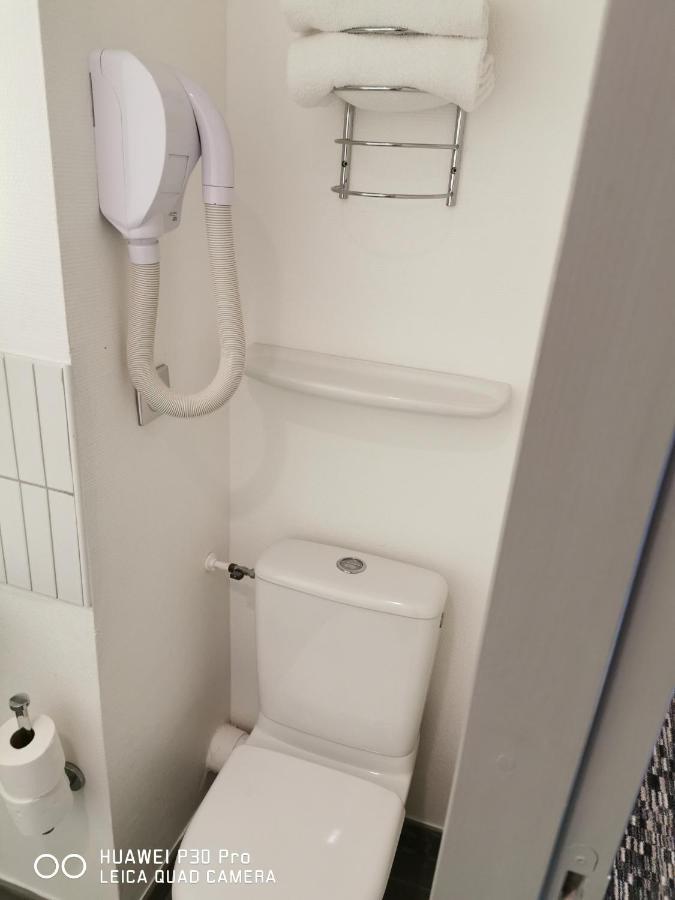 Chambre Double Standard - Vue sur Gare