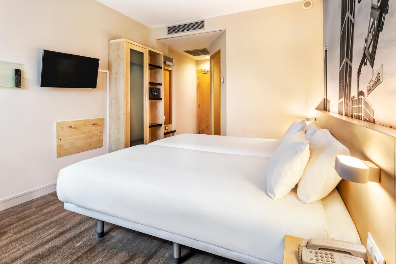 Twin Room,1076605450:JPEG