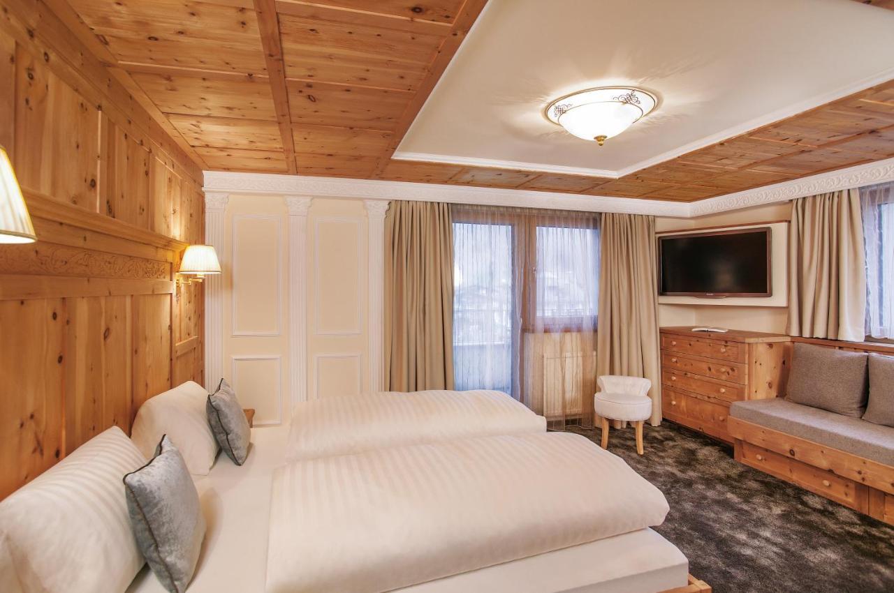 Triple Room with Balcony above music club