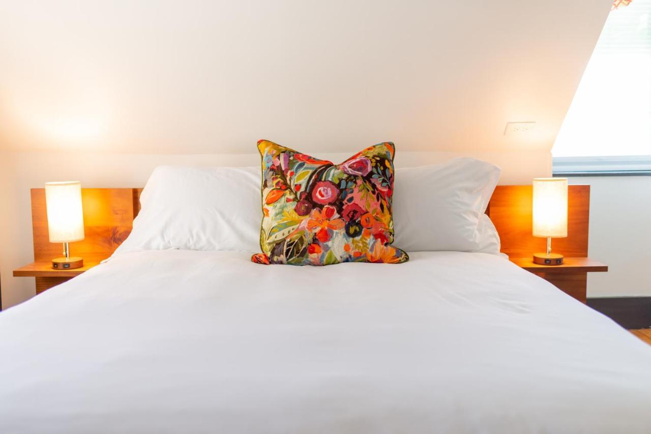 Deluxe Double Room Bath