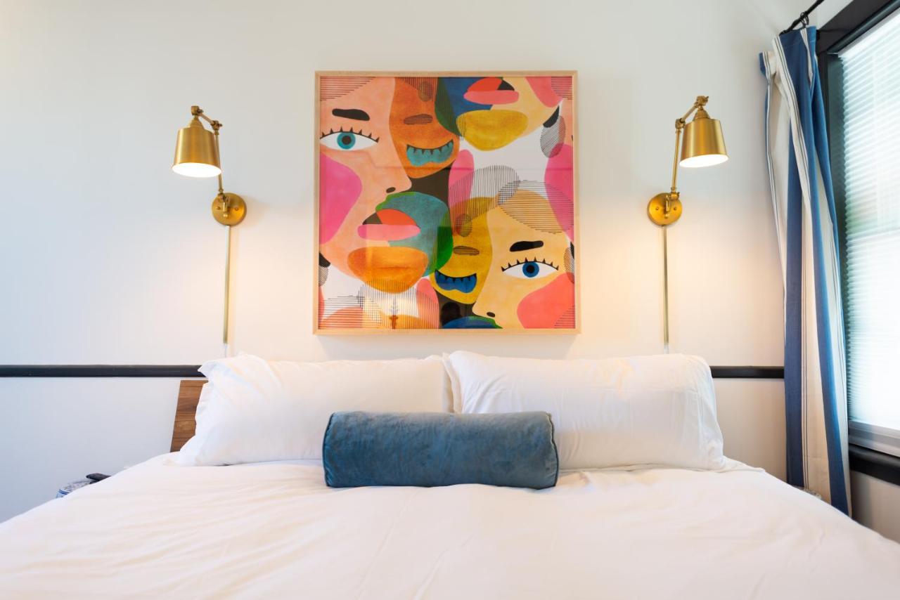 Superior King Suite