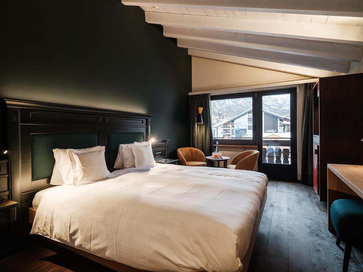 Luxe Tweepersoonskamer Uitzicht op de Matterhorn