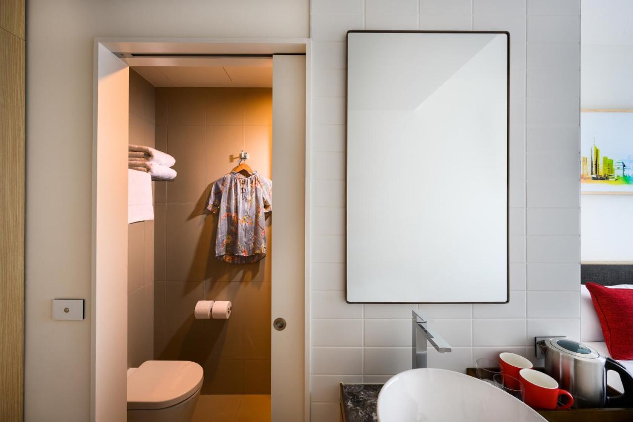Kamar Compact Queen