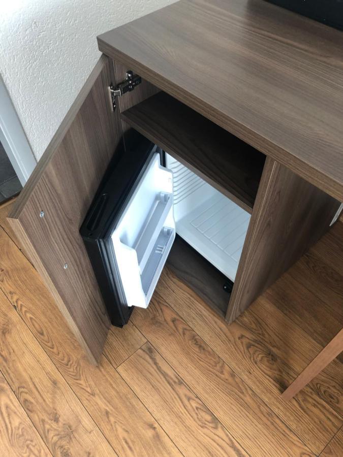 Superior Single Room with Street View