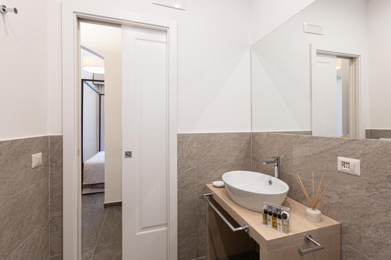 Deluxe Double Room with Shower