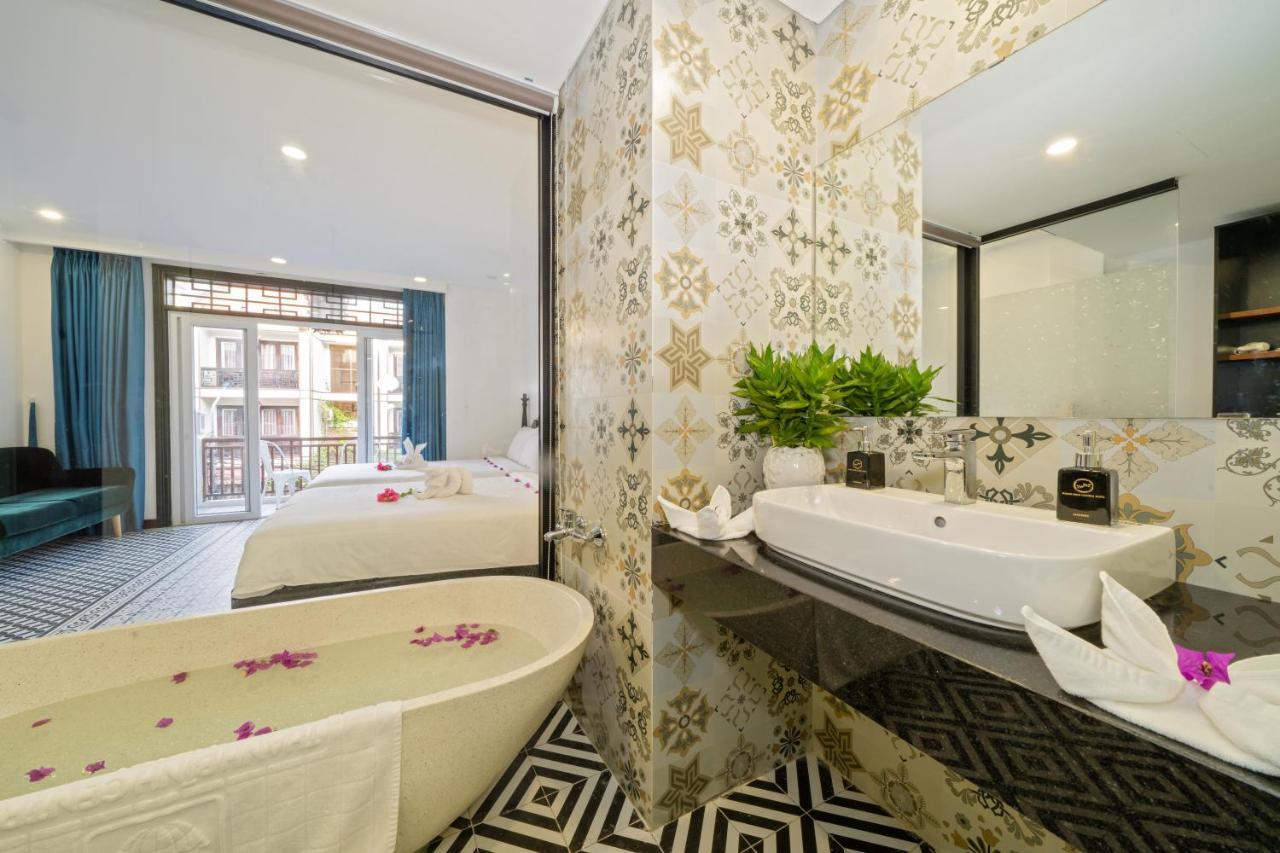 Family Suite with Balcony