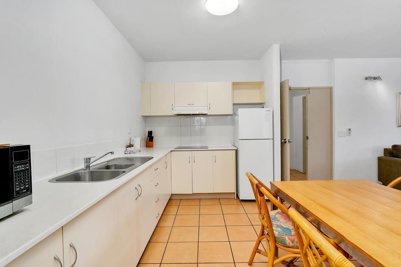 Two-Bedroom Apartment,972223561:JPEG