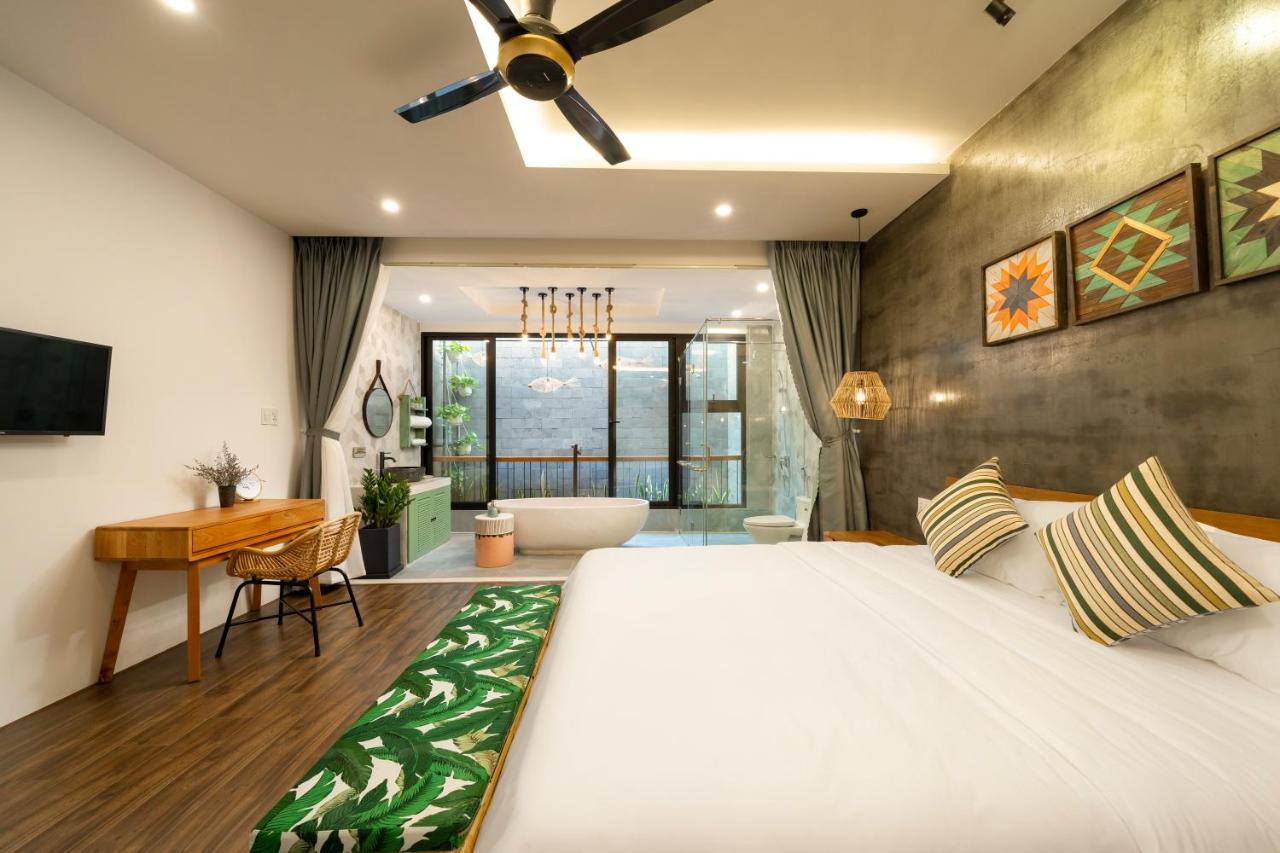 Deluxe Double Room with Bath