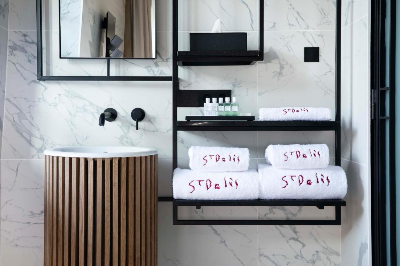 Superior Room with steam shower