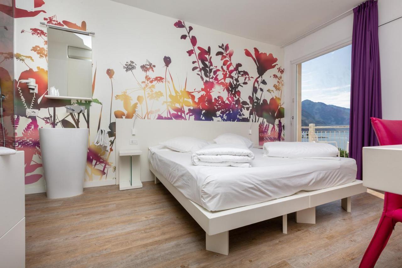 Doppelzimmer mit Balkon