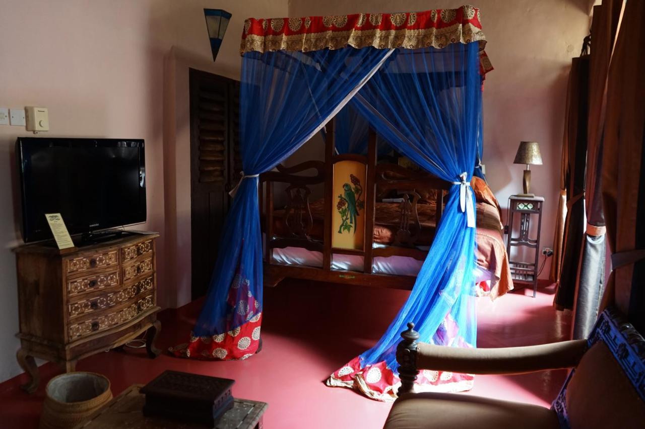 Double Room,978690460:JPEG