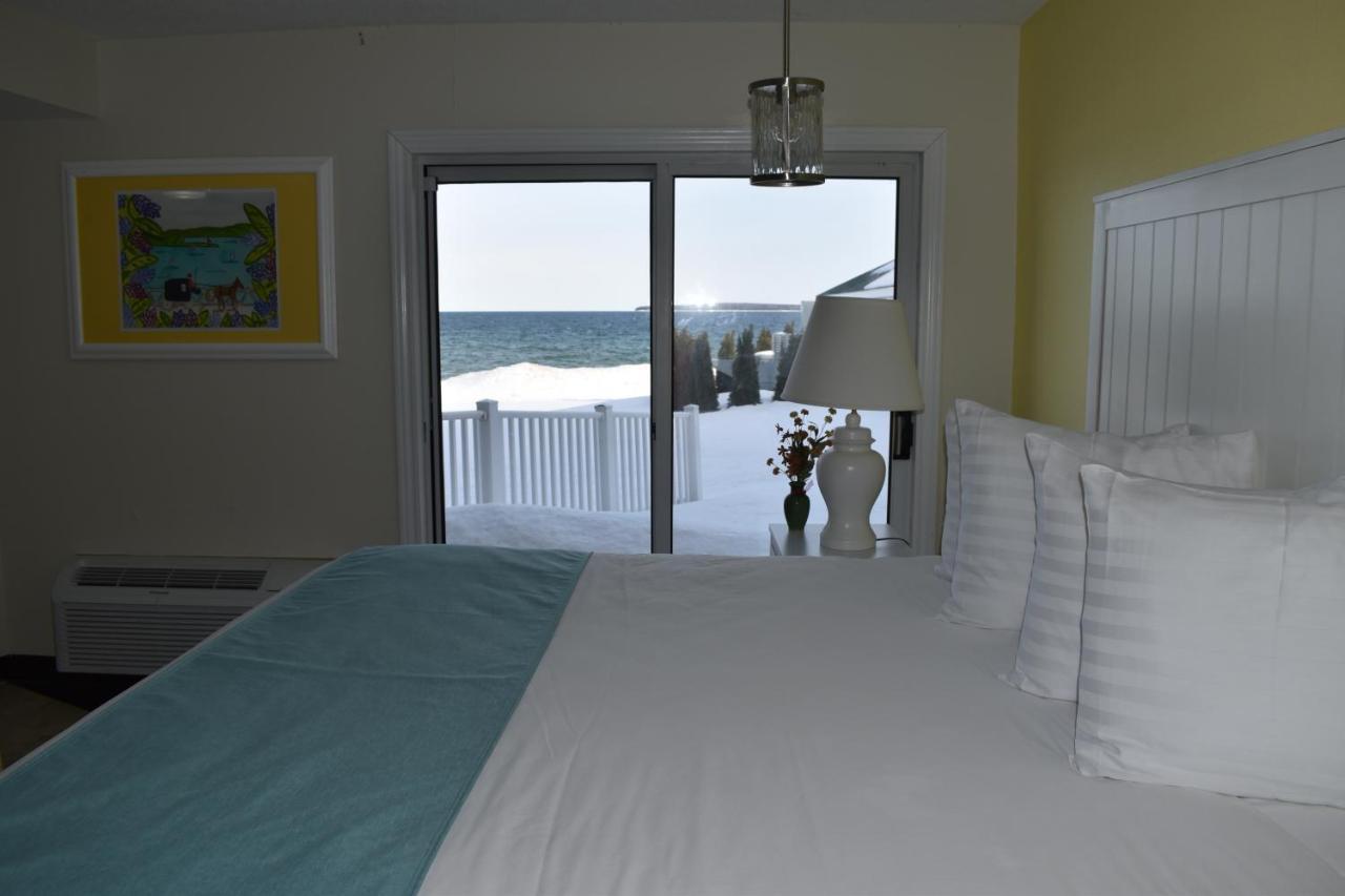 King Room  - LakeFront