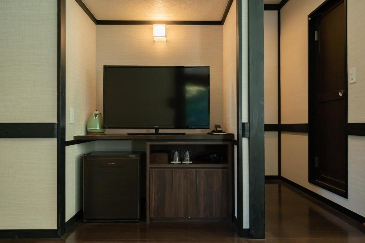Family Room with Balcony with Private Bathroom