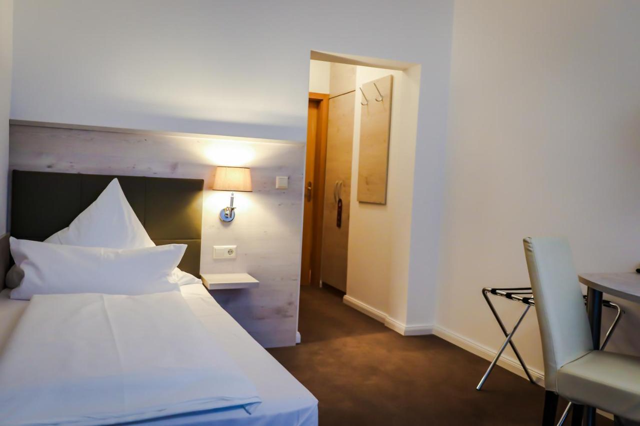 Single Room Balcony,990363217:JPEG