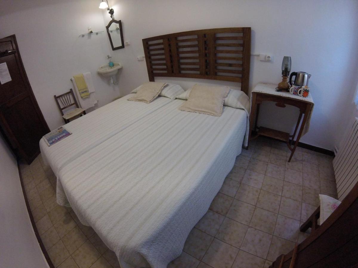 Twin Room,979889974:JPEG