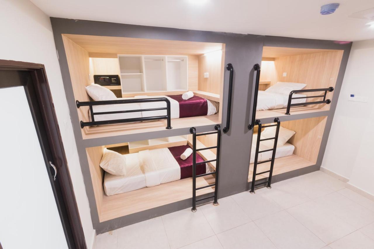 Mixed Dormitory Room