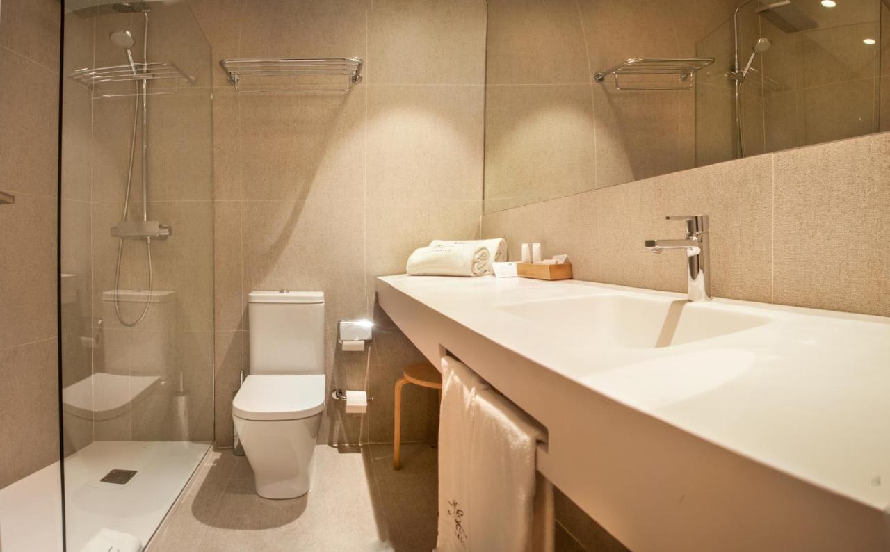 Double Room with Free Parking,1498621945:JPEG