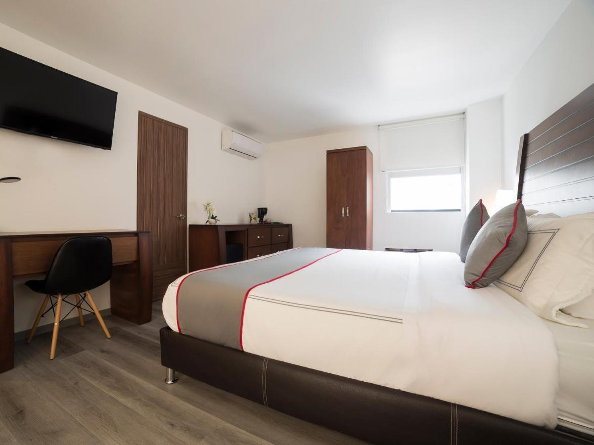 Suite with Balcony