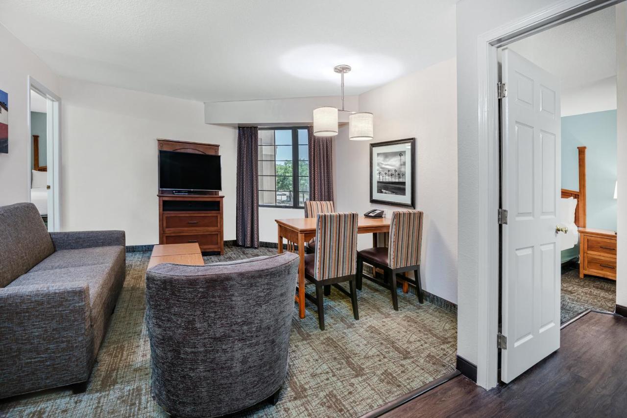 Two-Bedroom King Suite - Non-Smoking