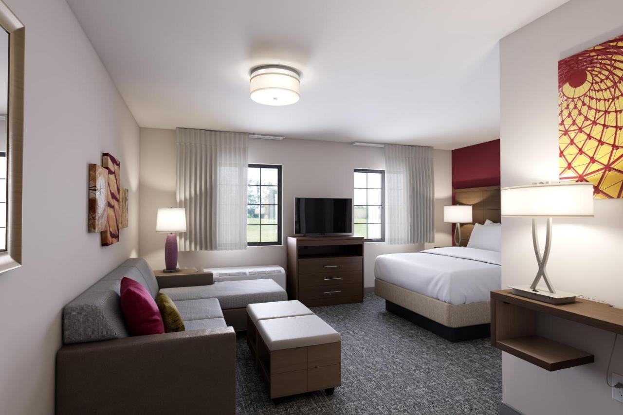 King Studio Suite