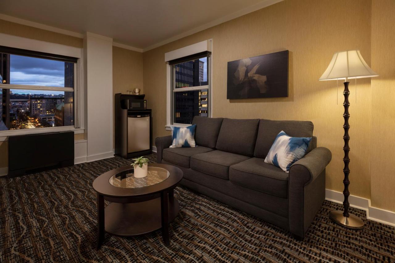 Suite Executive Familiar