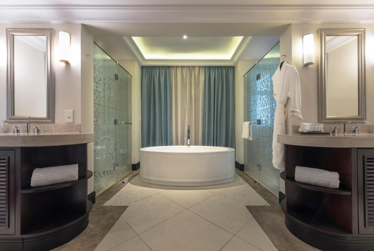 Junior Suite - King,1357479233:JPEG