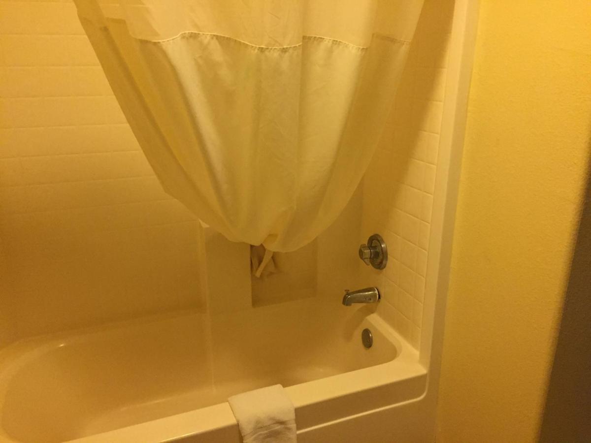Studio King Suite - Non-Smoking