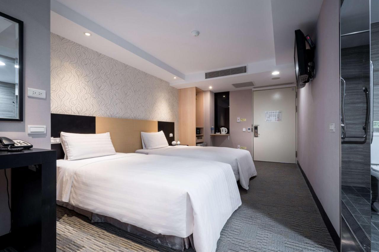 Twin Room,982090888:JPEG
