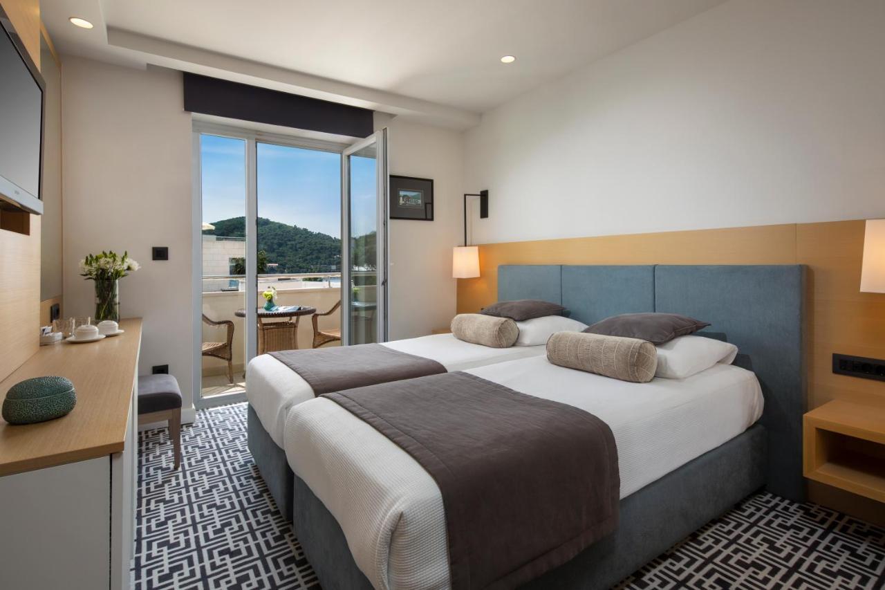 Sea View Room with Balcony