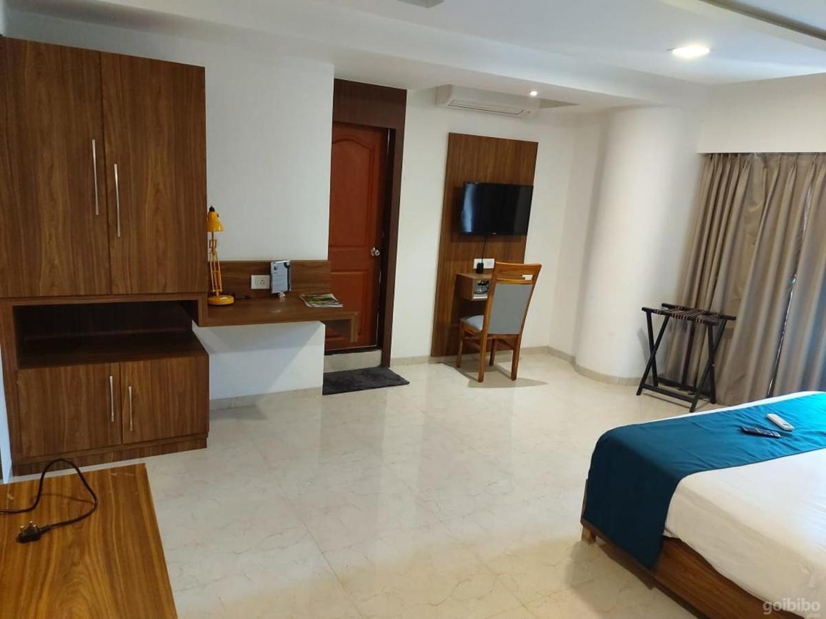 Executive Suite
