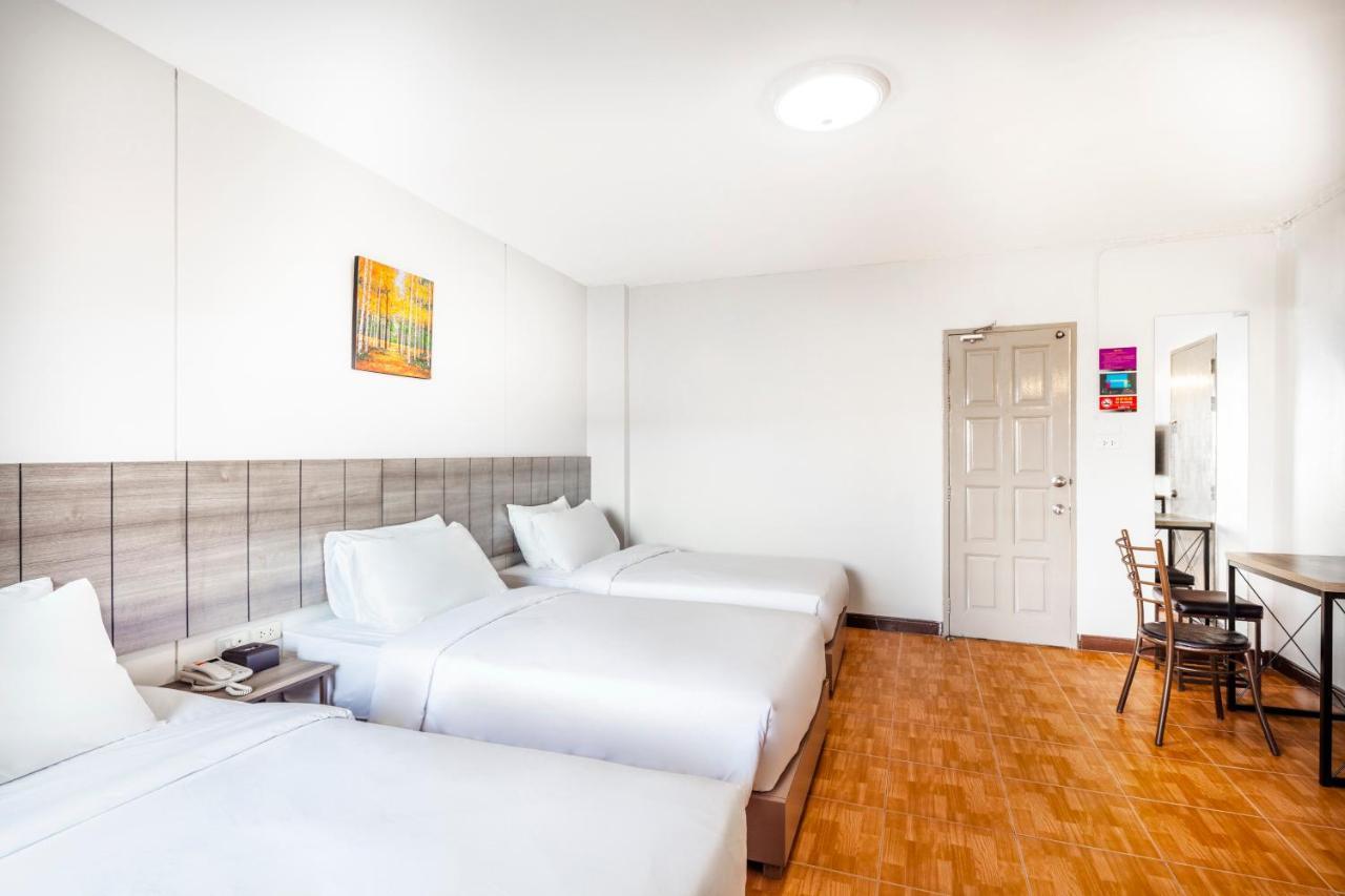 Triple Room - No Parking