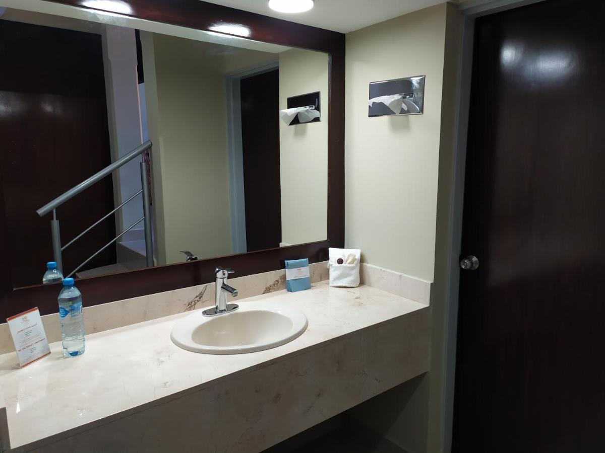 One-Bedroom Suite