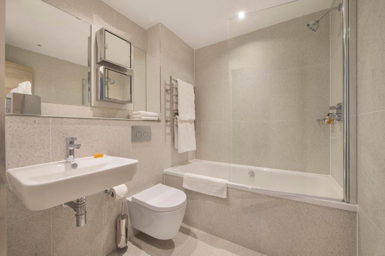 Suite Ático de 1 dormitorio con vistas a la ciudad y terraza