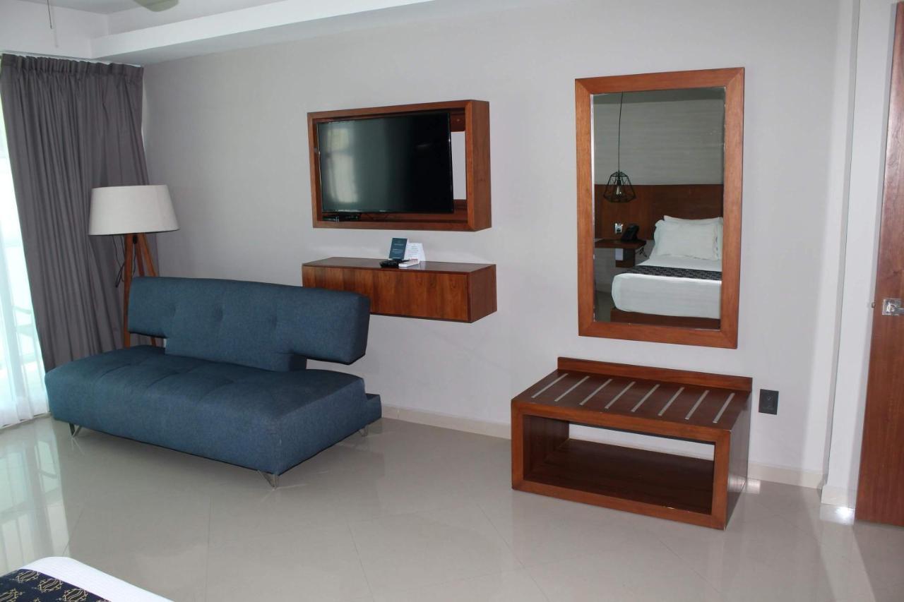 Suite en el ático con vistas al océano