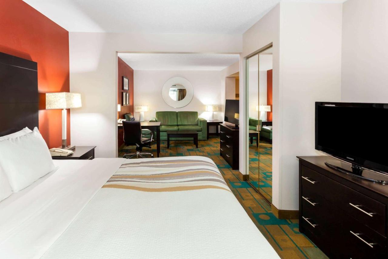 Executive King Room