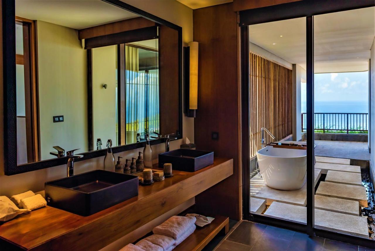Sky Suite with Ocean View,1541137621:JPEG