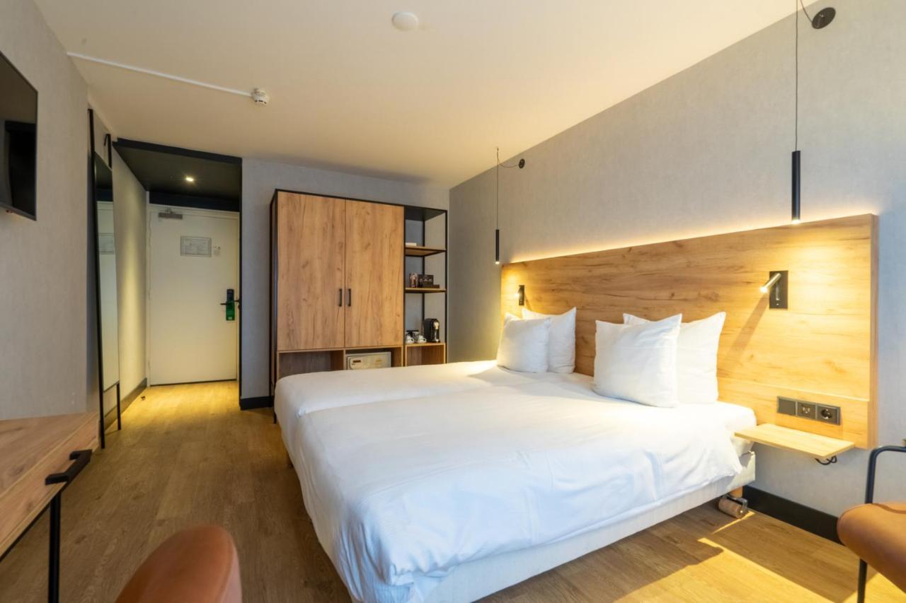 Deluxe Çift Kişilik veya İki Yataklı Oda