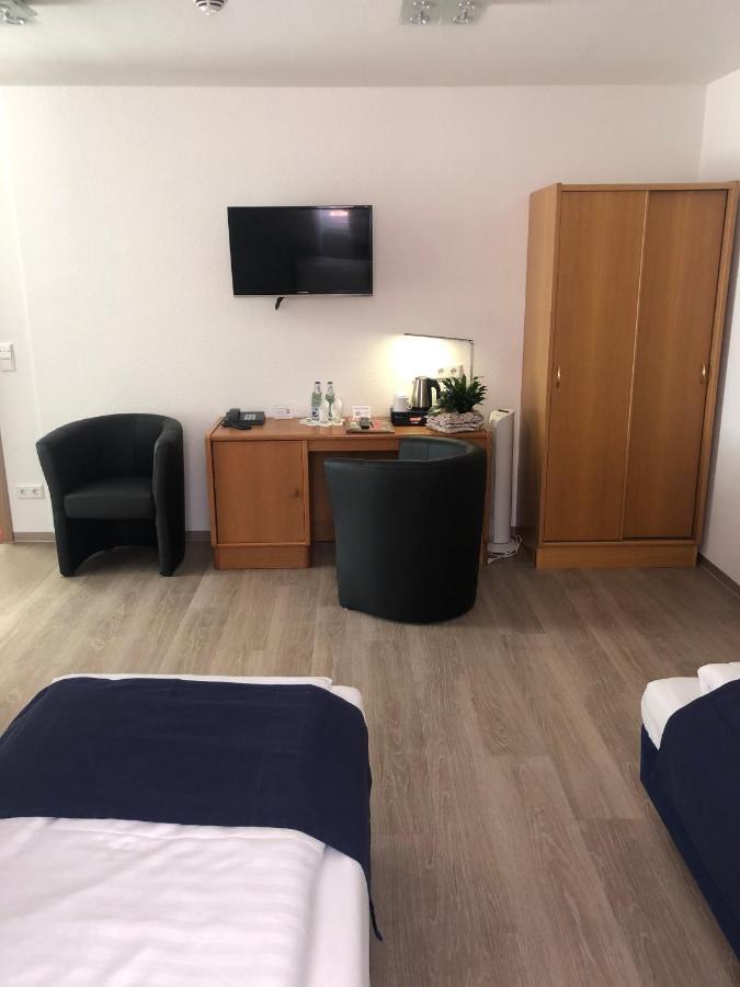 Classic Dreibettzimmer