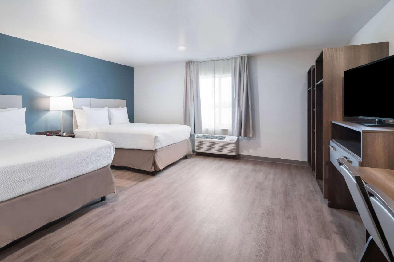 Standard Queen Room with Two Queen Beds - Non-Smoking