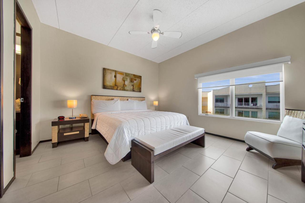 Two-Bedroom Apartment with Balcony and Sea View