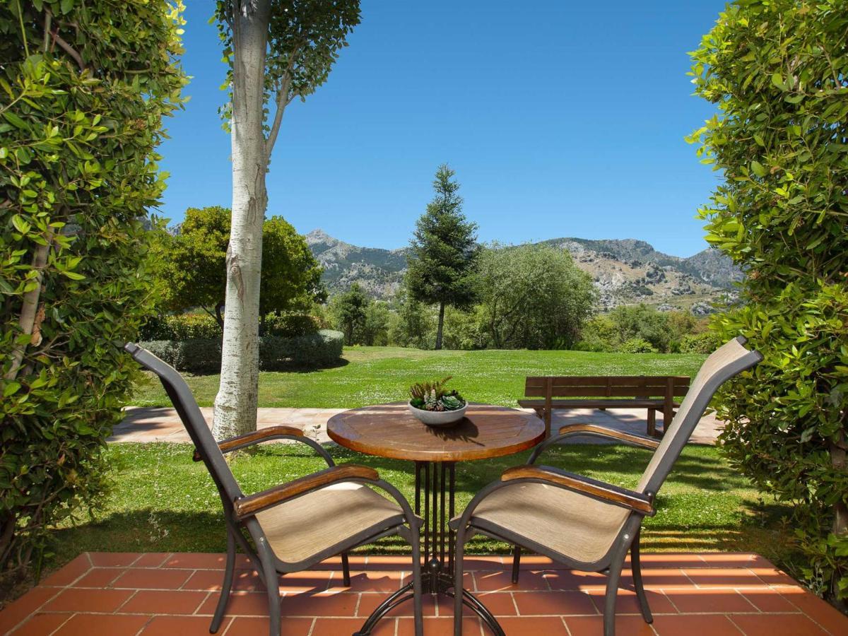 Triple Room with Garden View