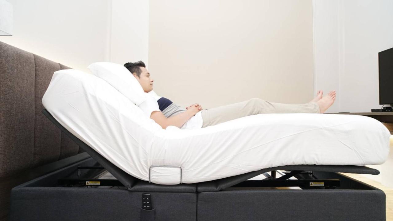 Standard Twin Room with 2 Electric Adjustable Single Beds
