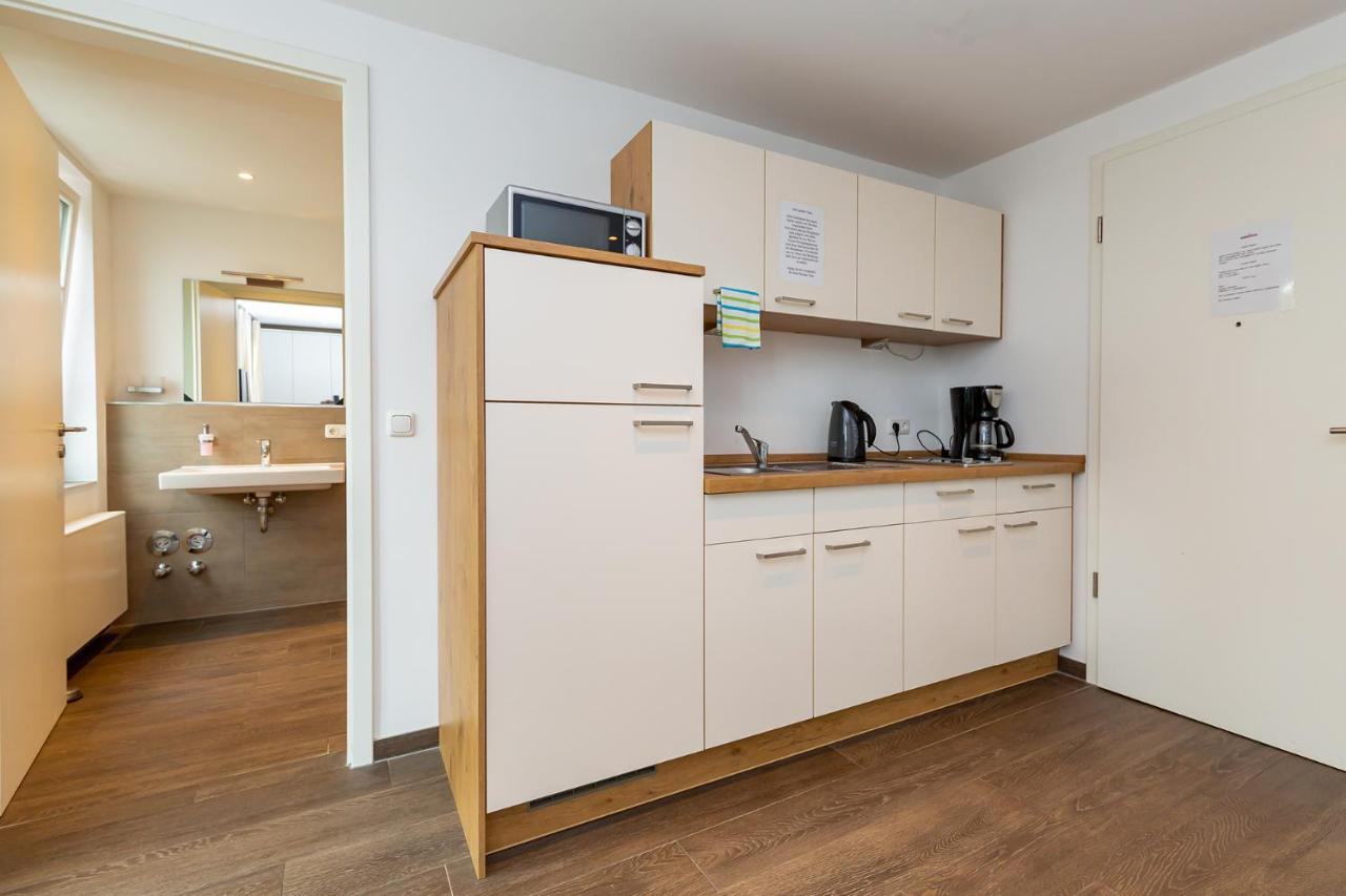 One-Bedroom Apartment 1