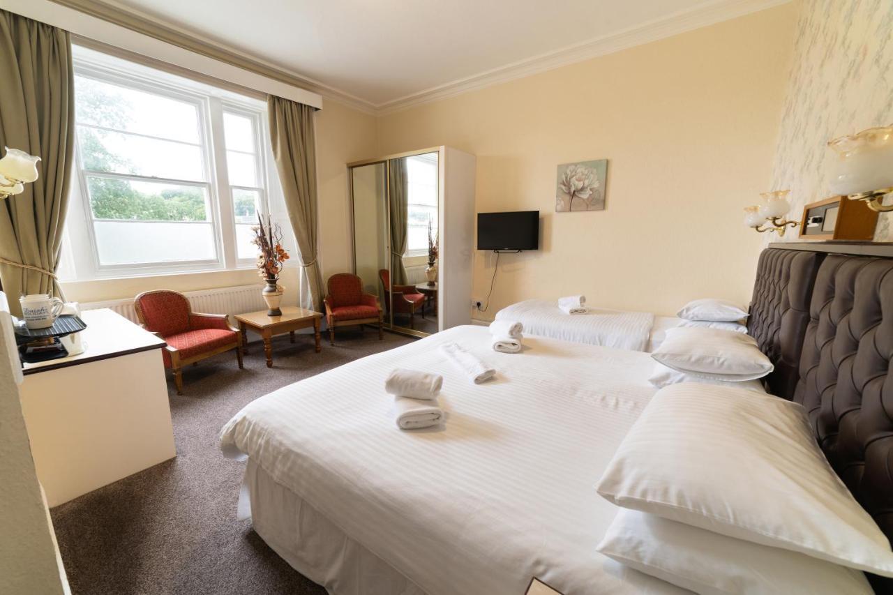 Classic Triple Room