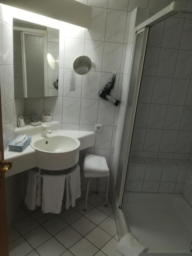 Dreibettzimmer
