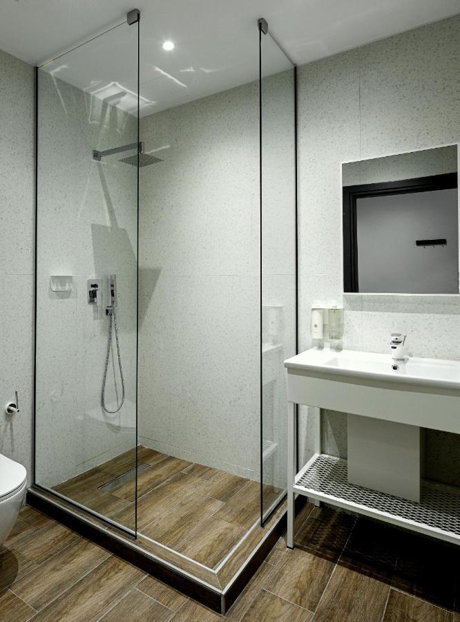 Comfort Double Room White Tower View