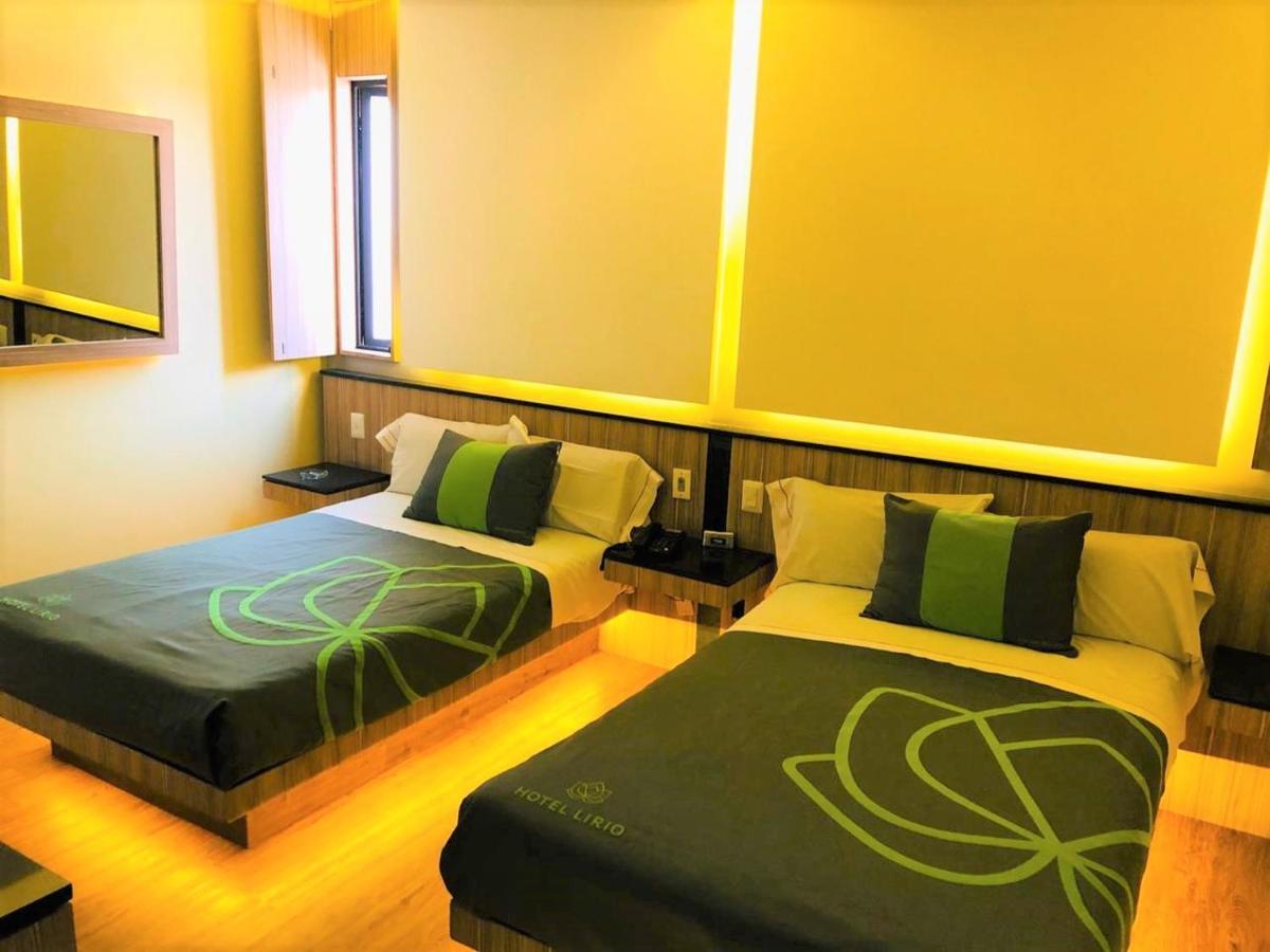 Quarto Superior com 2 Camas de Solteiro