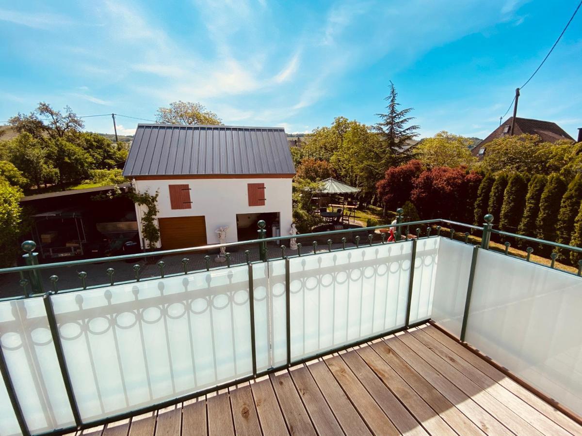 Apartment mit Terrasse