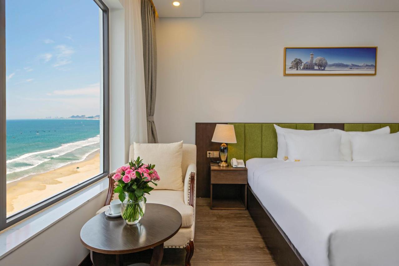 Santa Deluxe Double or Twin Room with Ocean View - High Floor