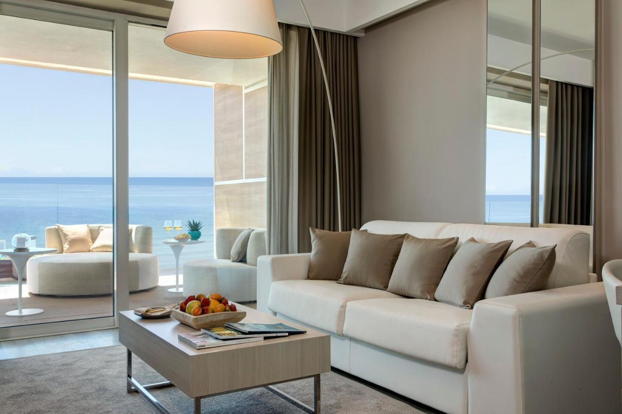 Suite with Sea View